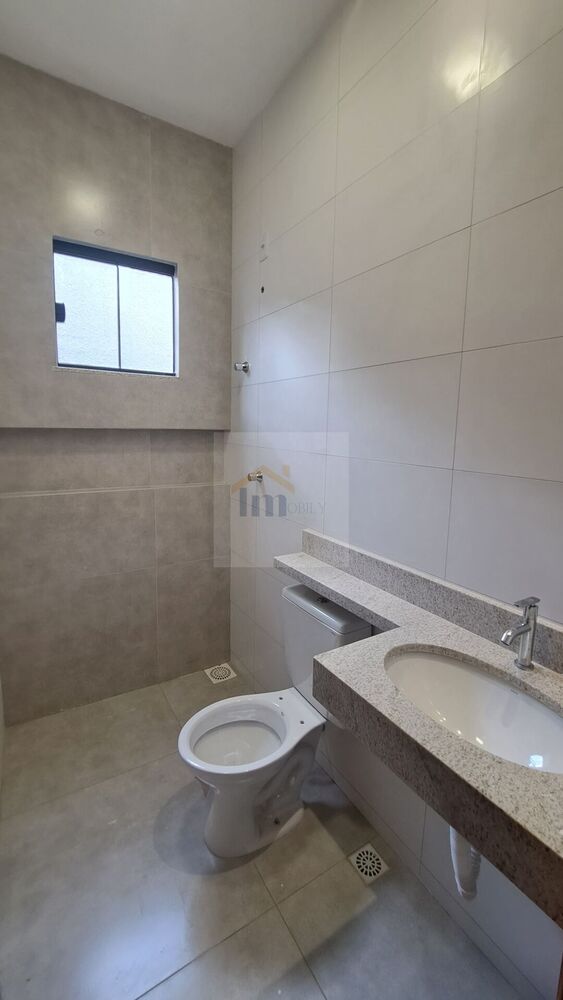 Casa à venda com 2 quartos, 84m² - Foto 4