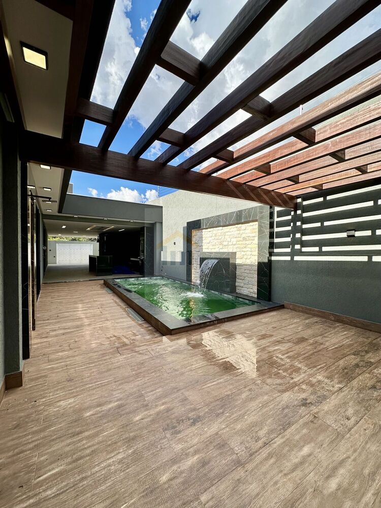 Casa à venda com 3 quartos, 199m² - Foto 17