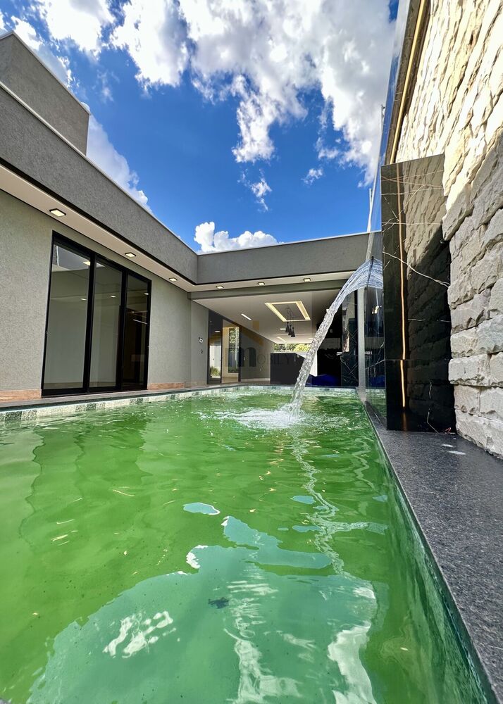 Casa à venda com 3 quartos, 199m² - Foto 14
