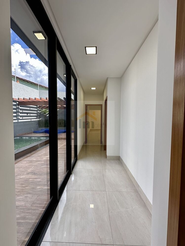 Casa à venda com 3 quartos, 199m² - Foto 8