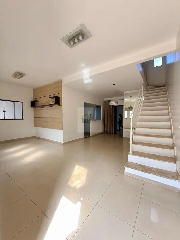 Casa, 3 quartos, 140 m² - Foto 4