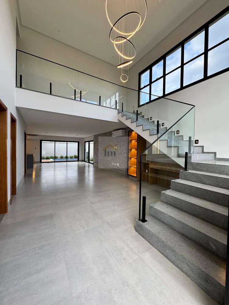 Casa, 3 quartos, 259 m² - Foto 3