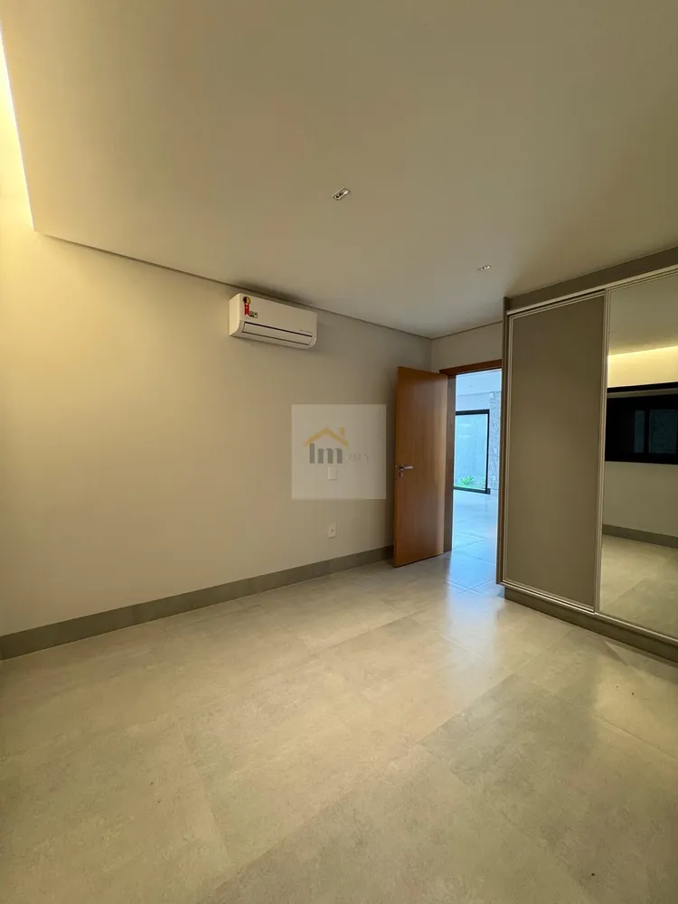 Casa, 3 quartos, 259 m² - Foto 12