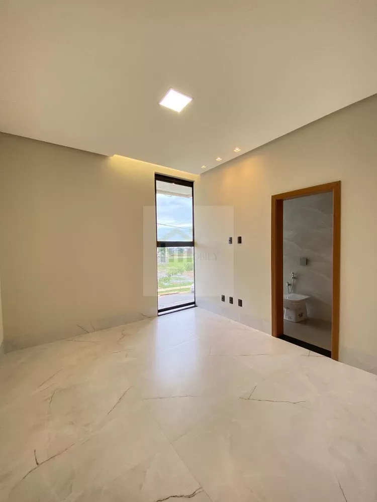 Casa de Condomínio à venda com 4 quartos, 280m² - Foto 15