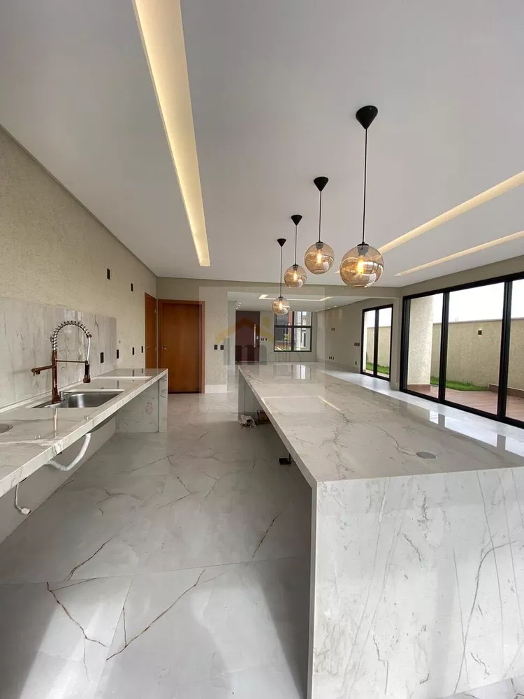 Casa de Condomínio à venda com 4 quartos, 280m² - Foto 22