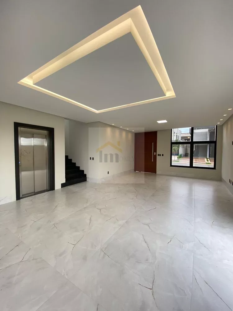 Casa de Condomínio à venda com 4 quartos, 280m² - Foto 2