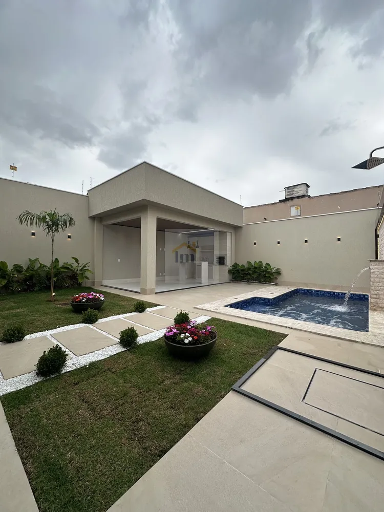 Casa, 3 quartos, 232 m² - Foto 4