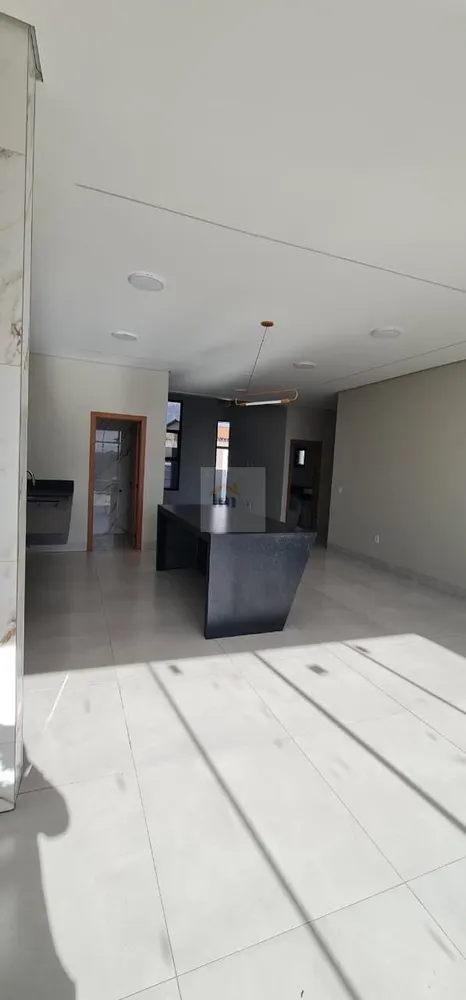 Casa, 3 quartos, 221 m² - Foto 7