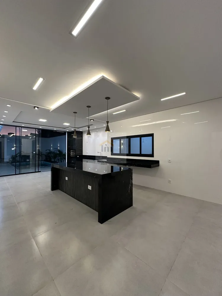 Casa, 4 quartos, 200 m² - Foto 12