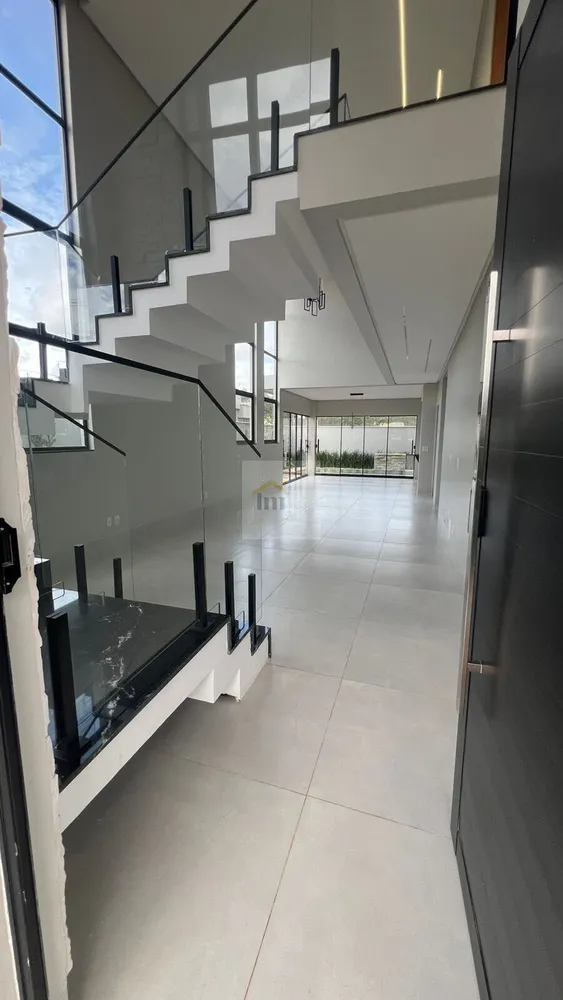 Casa, 4 quartos, 230 m² - Foto 8