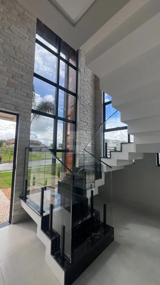 Casa, 4 quartos, 230 m² - Foto 4