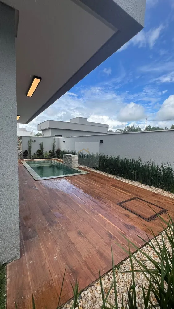 Casa, 4 quartos, 230 m² - Foto 2