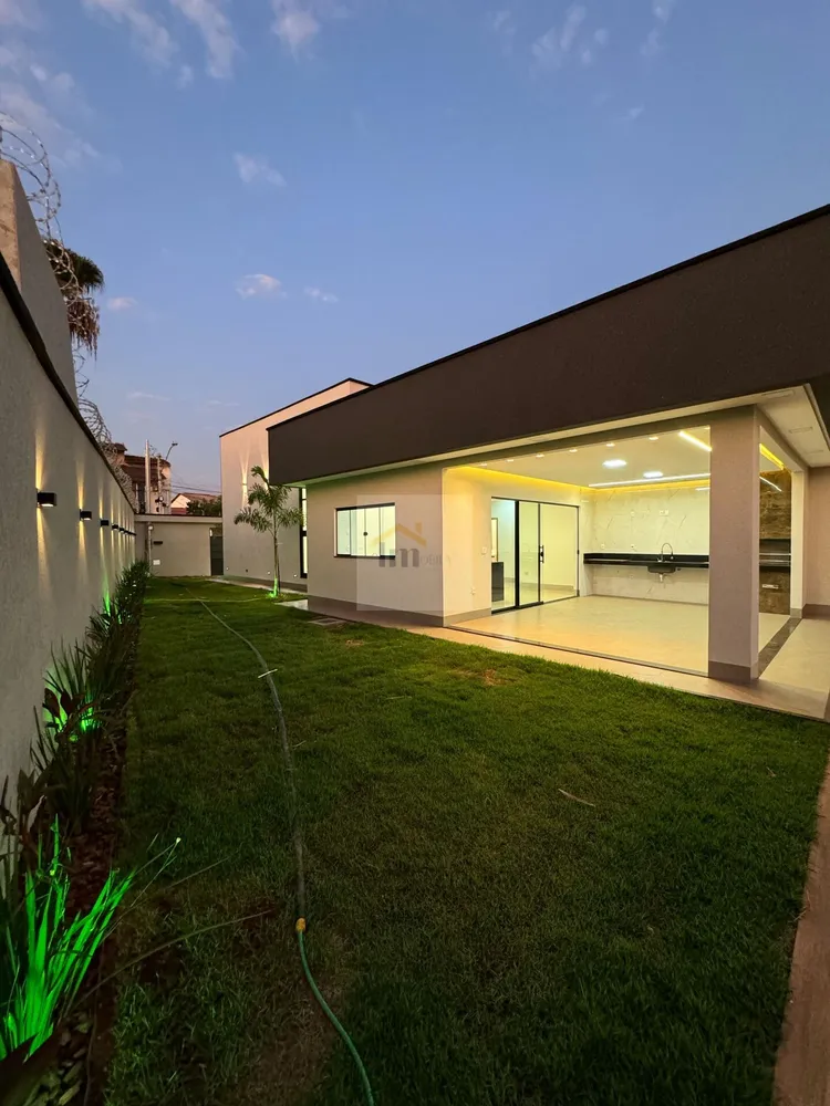 Casa, 3 quartos, 200 m² - Foto 4