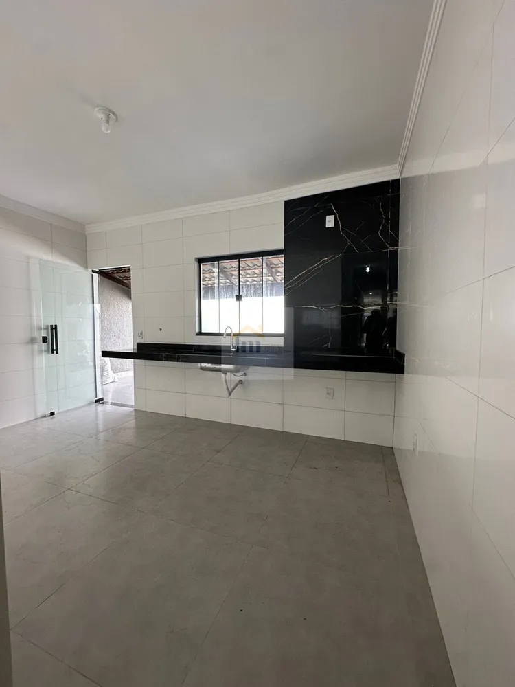 Casa, 3 quartos, 188 m² - Foto 1