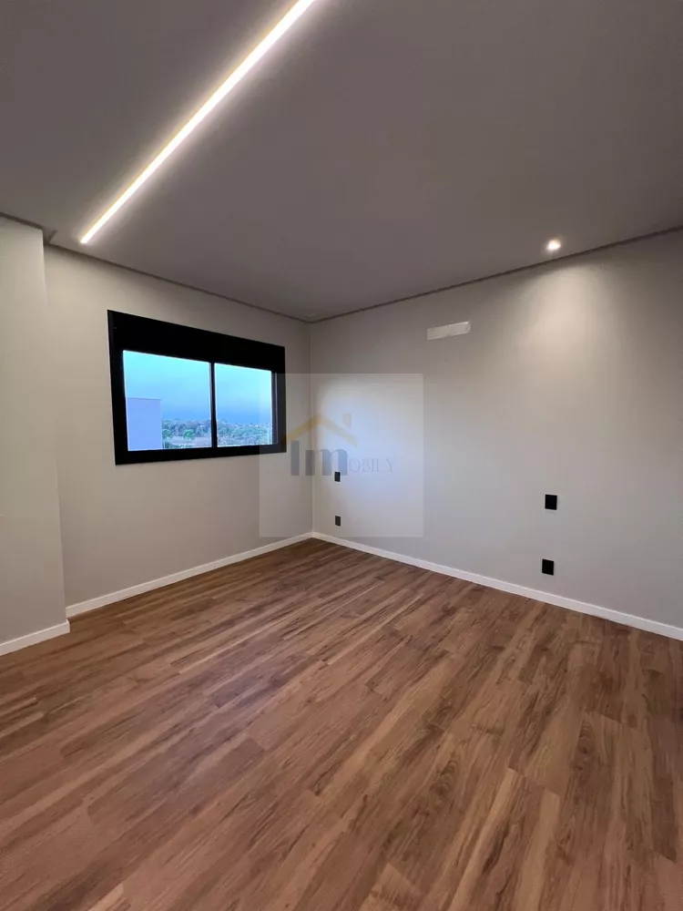 Casa à venda com 5 quartos, 251m² - Foto 11