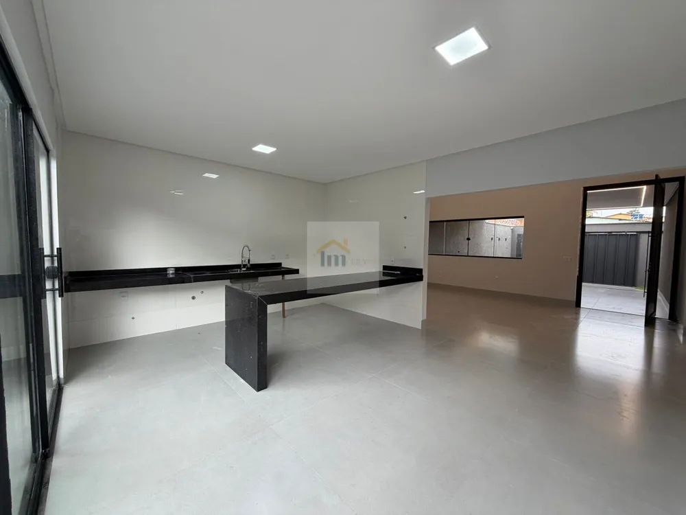 Casa, 3 quartos, 224 m² - Foto 3