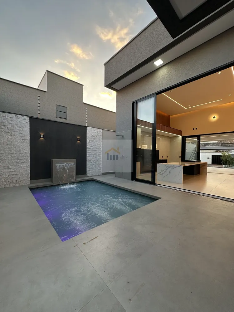 Casa, 3 quartos, 238 m² - Foto 3