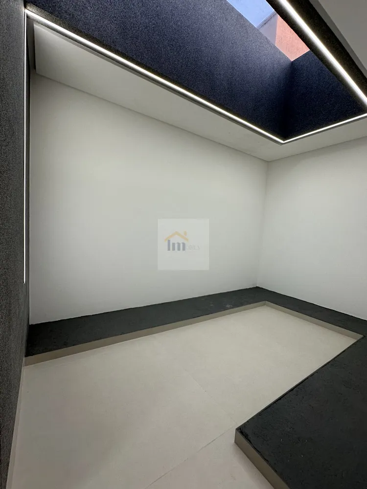 Casa, 3 quartos, 238 m² - Foto 2