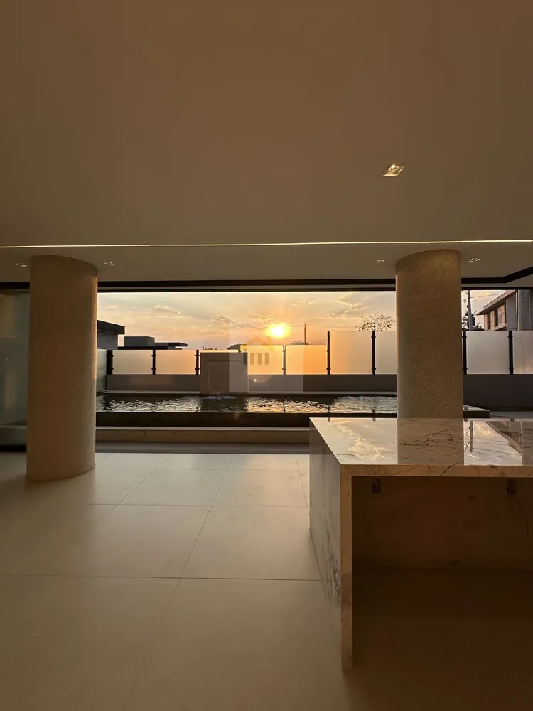 Casa, 3 quartos, 285 m² - Foto 2