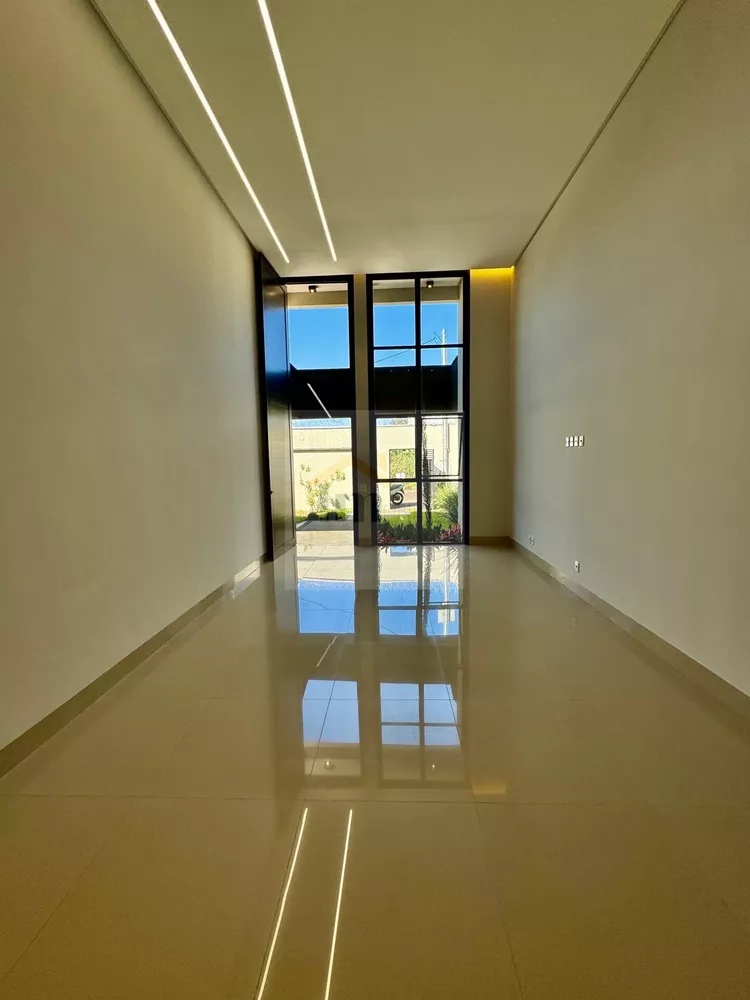 Casa à venda com 3 quartos, 328m² - Foto 13