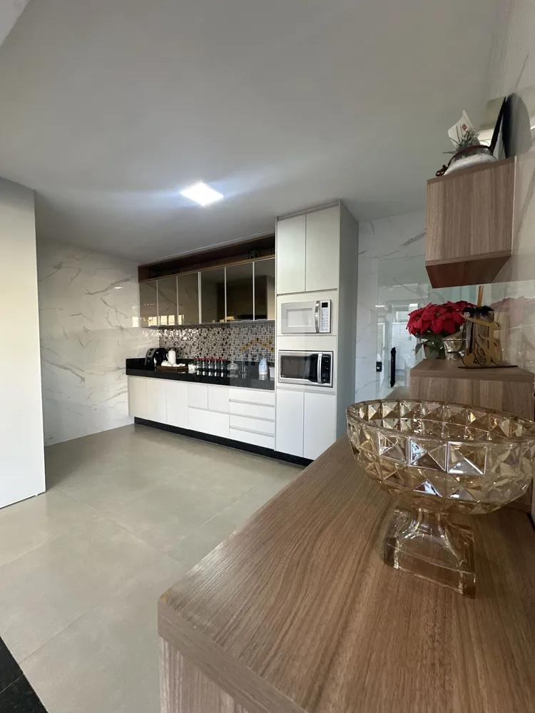 Casa, 3 quartos, 206 m² - Foto 11