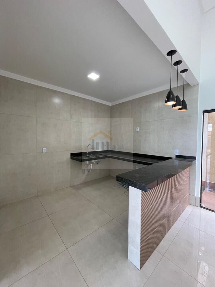 Casa à venda com 3 quartos, 99m² - Foto 3