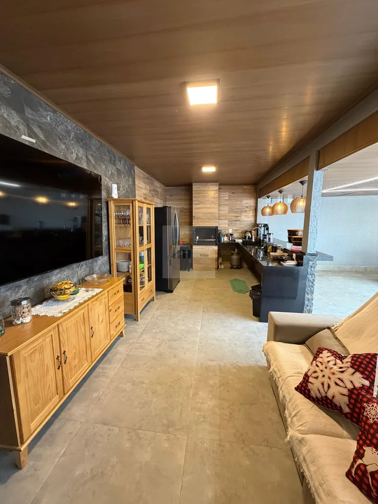 Casa, 3 quartos, 360 m² - Foto 3
