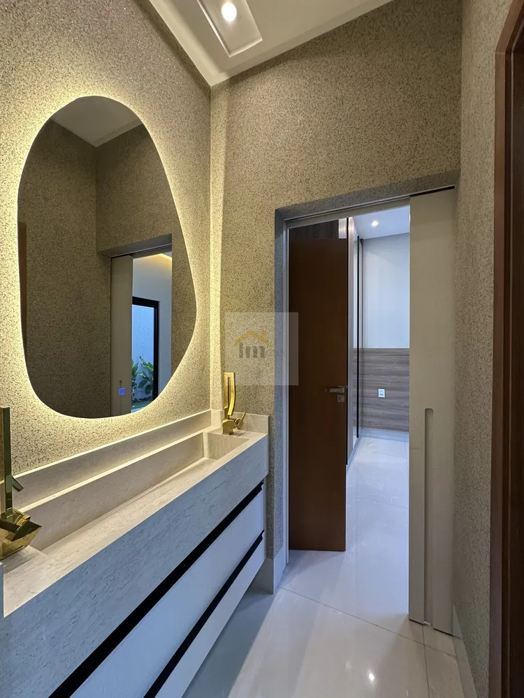 Casa, 4 quartos, 212 m² - Foto 1