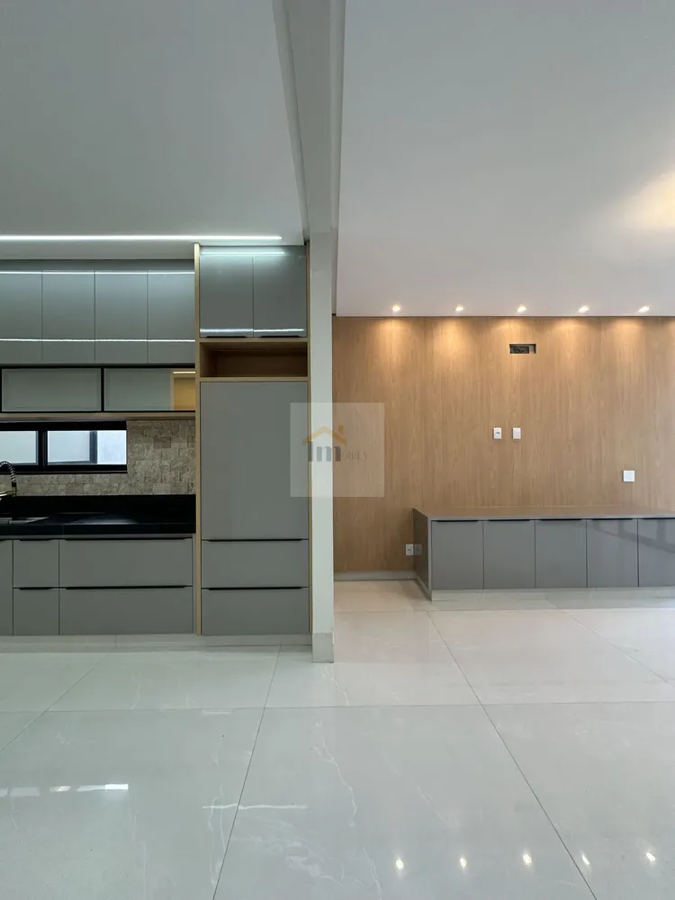 Casa, 4 quartos, 212 m² - Foto 6