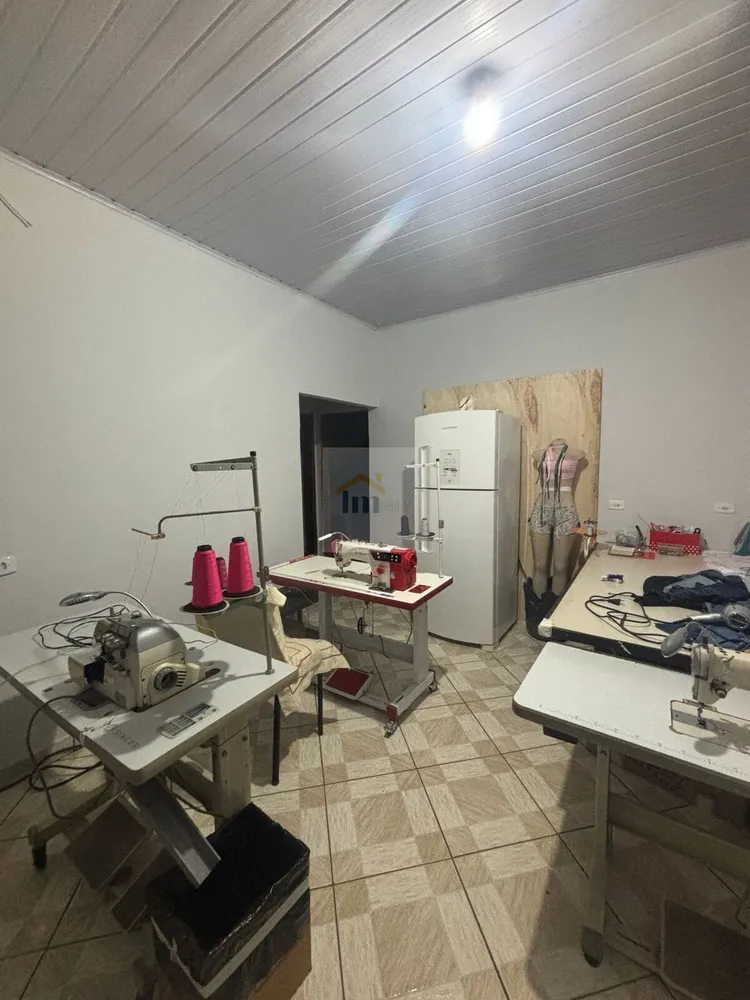 Casa, 3 quartos, 265 m² - Foto 11