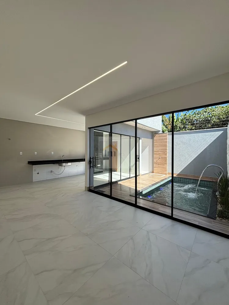 Casa, 3 quartos, 136 m² - Foto 1