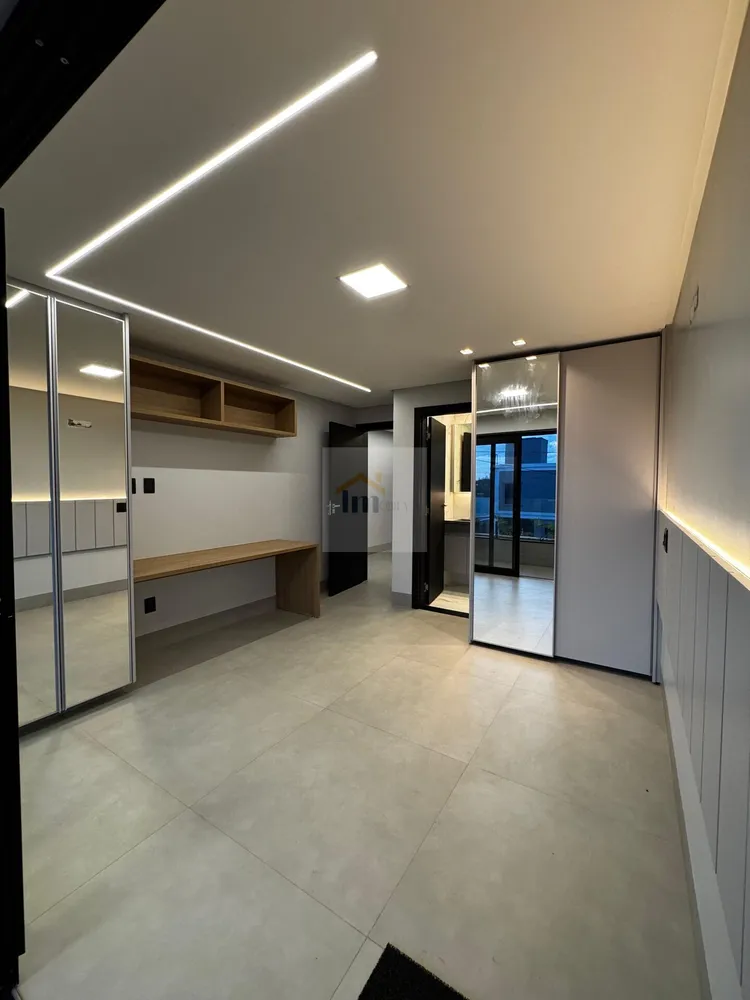 Casa, 4 quartos, 218 m² - Foto 4