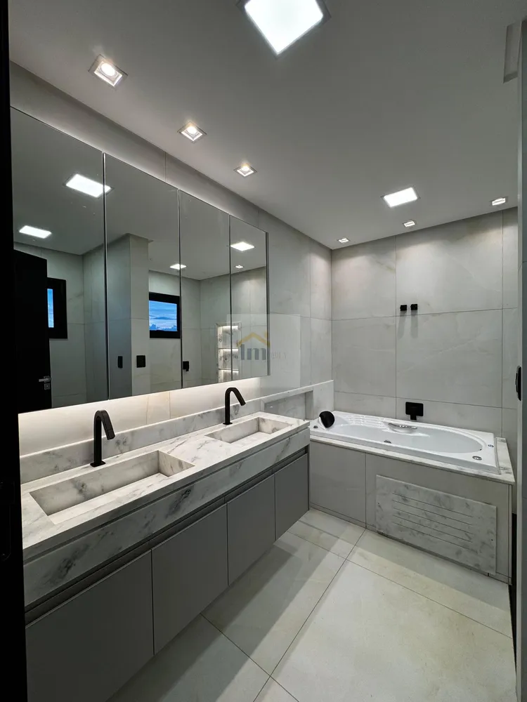 Casa, 4 quartos, 218 m² - Foto 7
