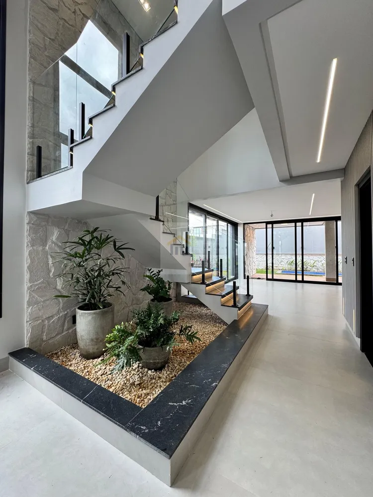 Casa, 4 quartos, 218 m² - Foto 5
