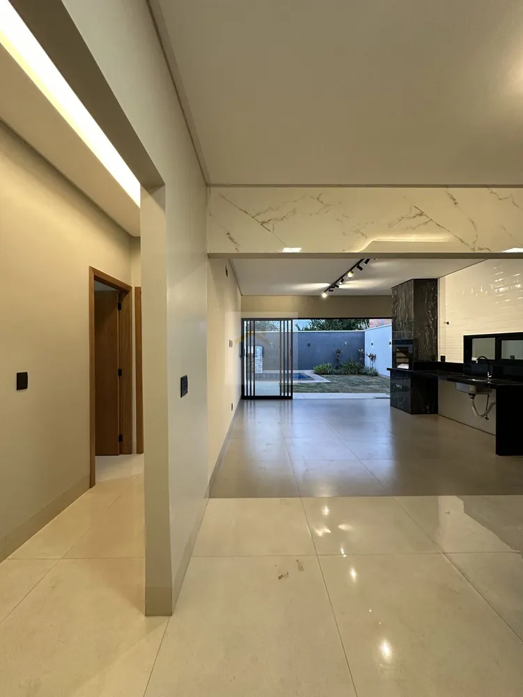Casa, 3 quartos, 189 m² - Foto 1