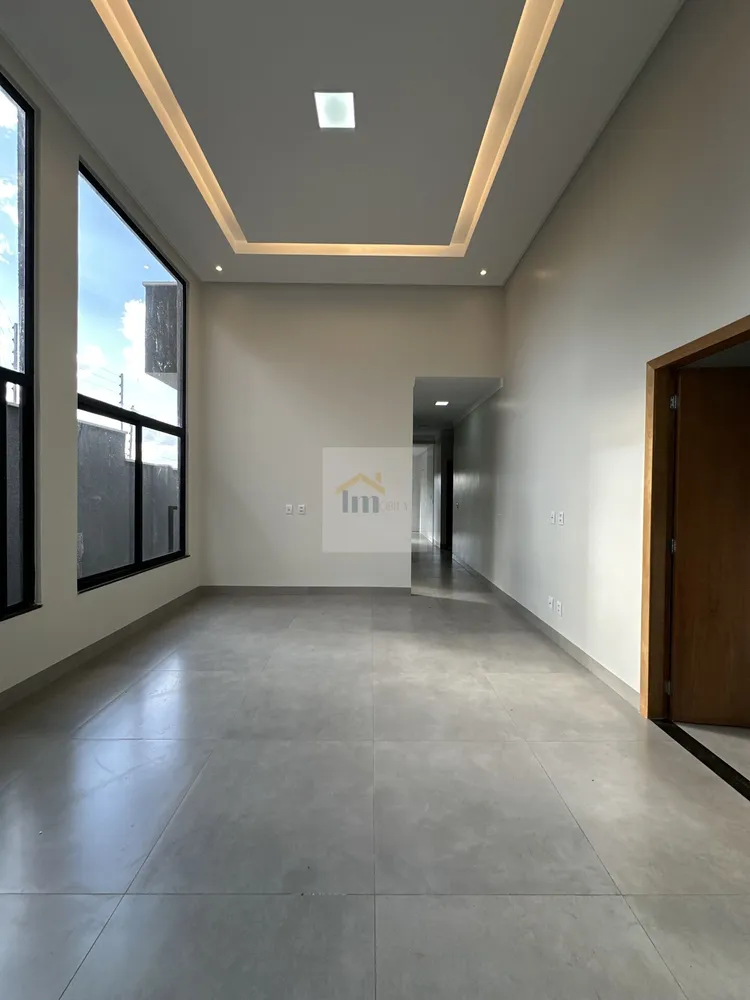 Casa, 3 quartos, 250 m² - Foto 2