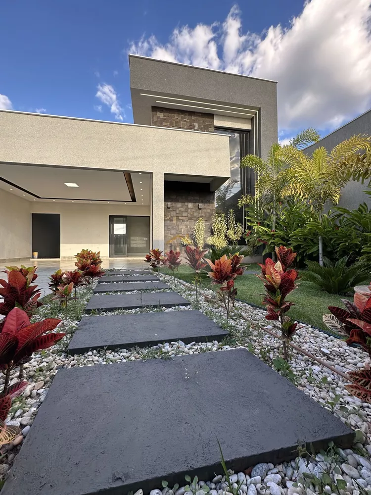 Casa, 3 quartos, 174 m² - Foto 1