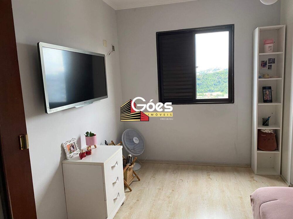 Apartamento à venda com 3 quartos, 110m² - Foto 8