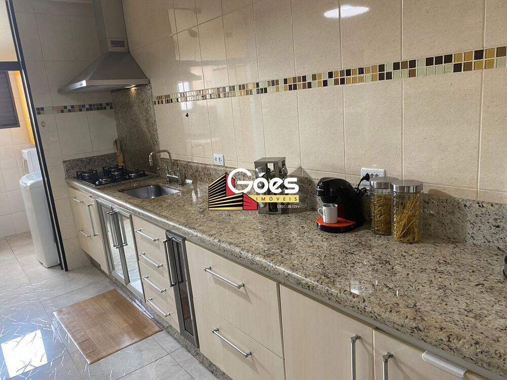 Apartamento à venda com 3 quartos, 110m² - Foto 4