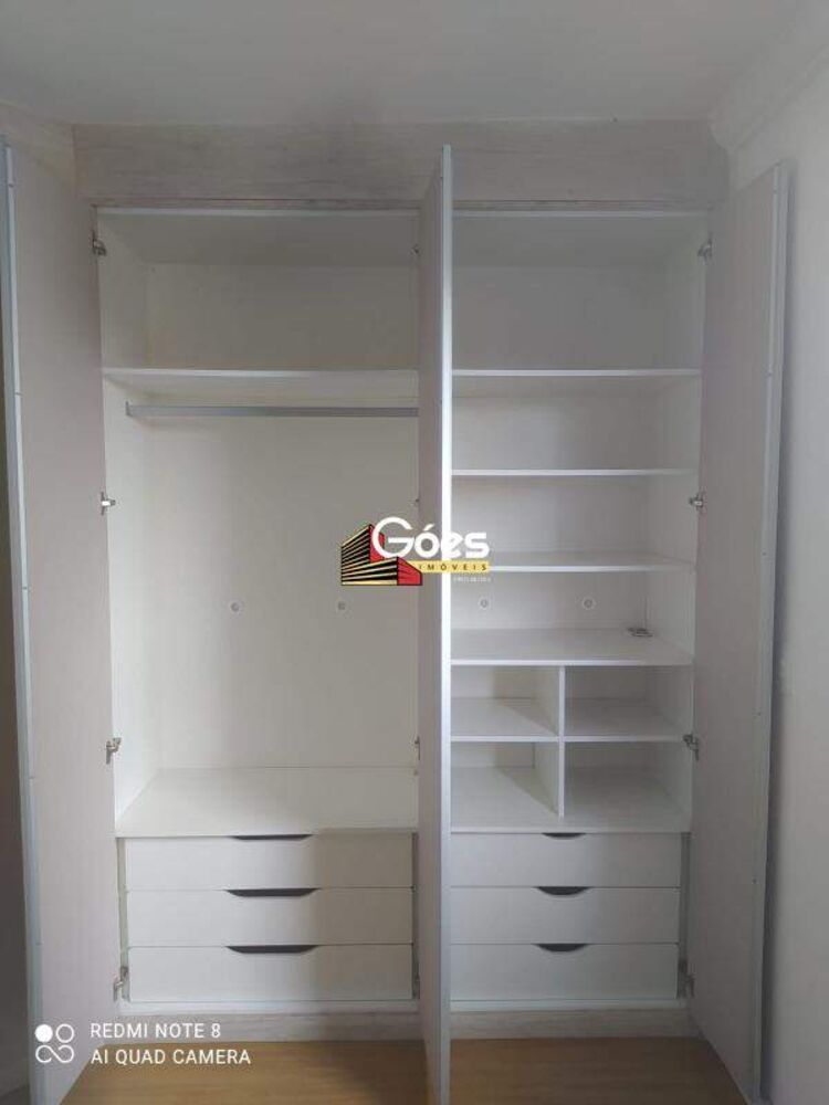 Apartamento à venda com 2 quartos, 83m² - Foto 3