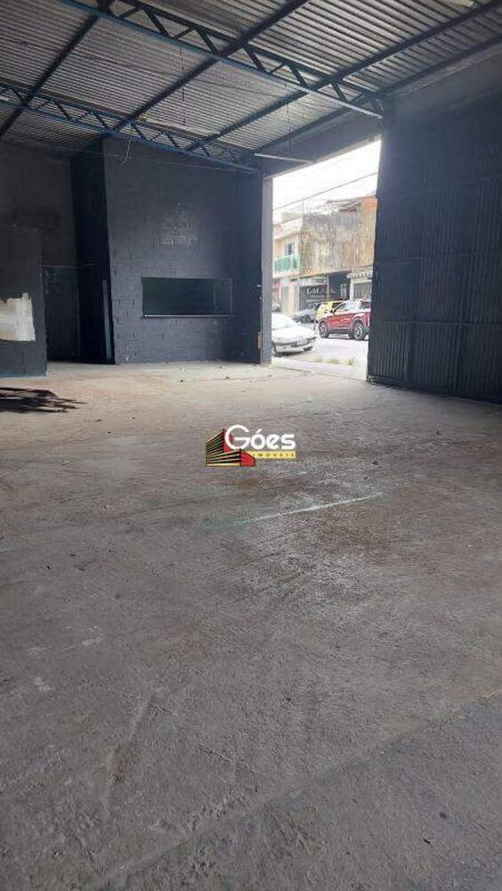 Depósito-Galpão-Armazém para alugar, 400m² - Foto 2