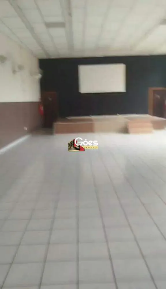 Loja-Salão, 400 m² - Foto 1