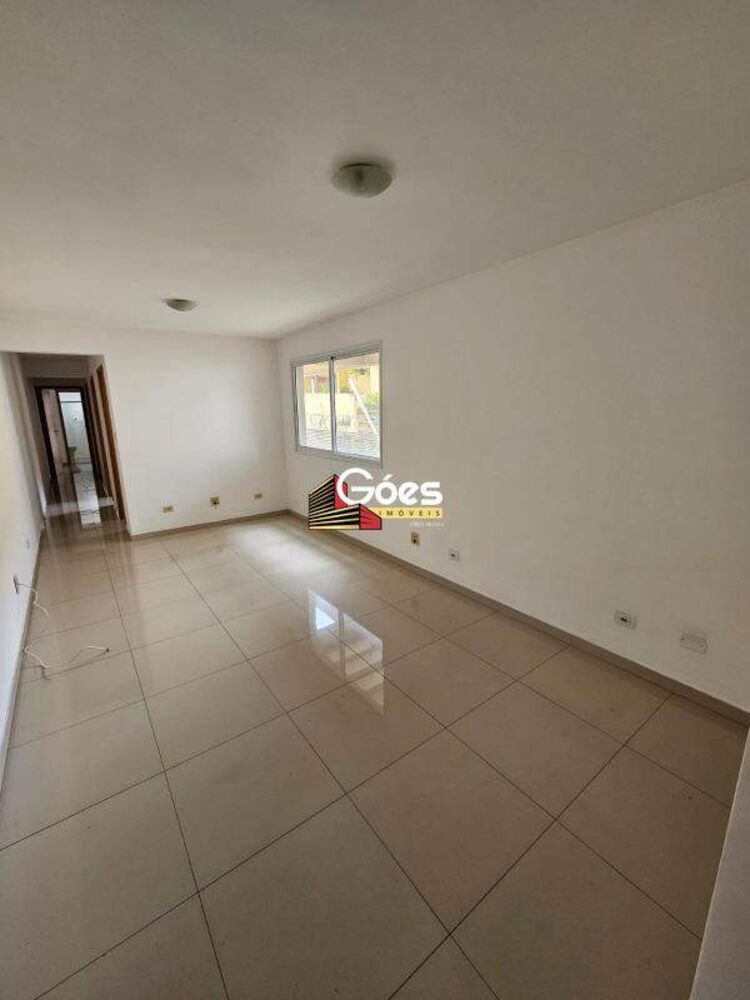 Apartamento para alugar com 3 quartos, 92m² - Foto 4