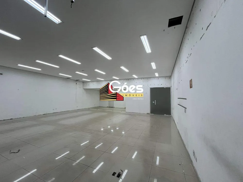 Loja-Salão, 200 m² - Foto 1