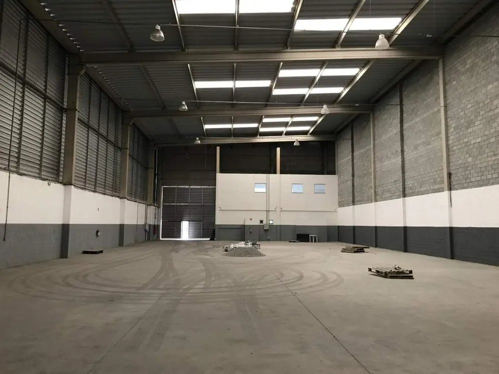 Depósito-Galpão, 1140 m² - Foto 2