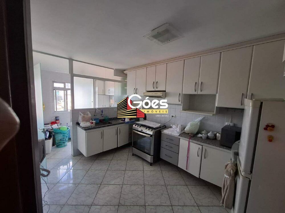 Apartamento à venda com 3 quartos, 104m² - Foto 5