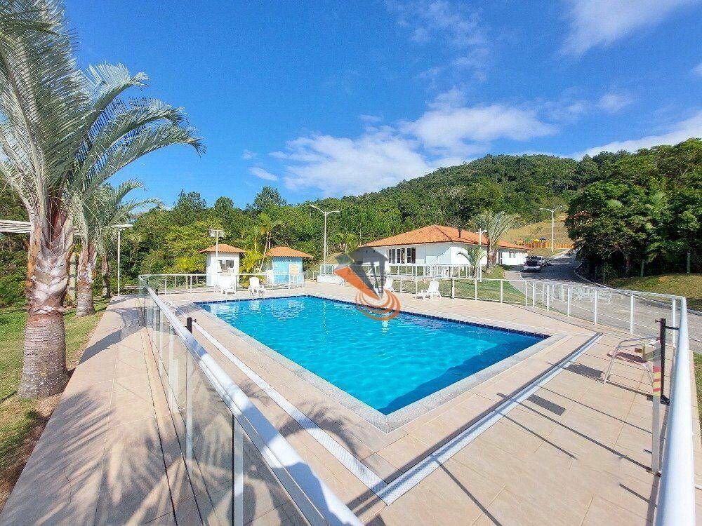 Apartamento à venda com 2 quartos, 63m² - Foto 1