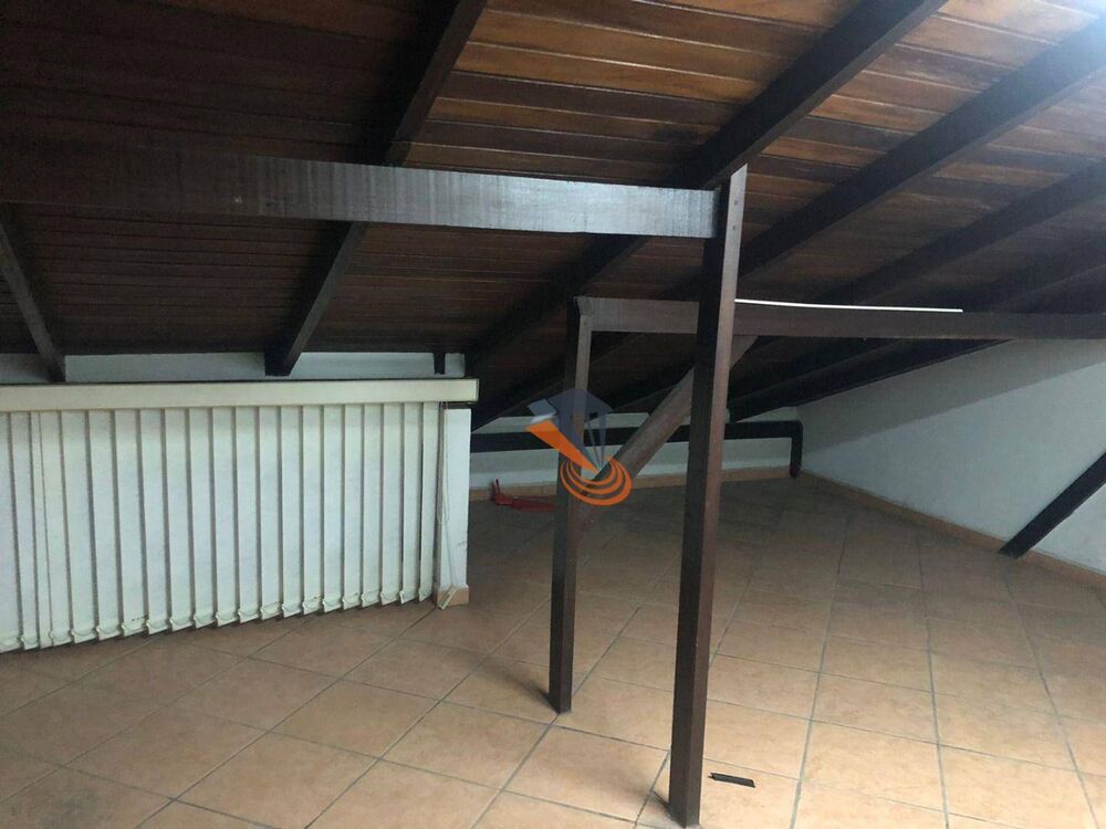 Casa, 4 quartos, 210 m² - Foto 12