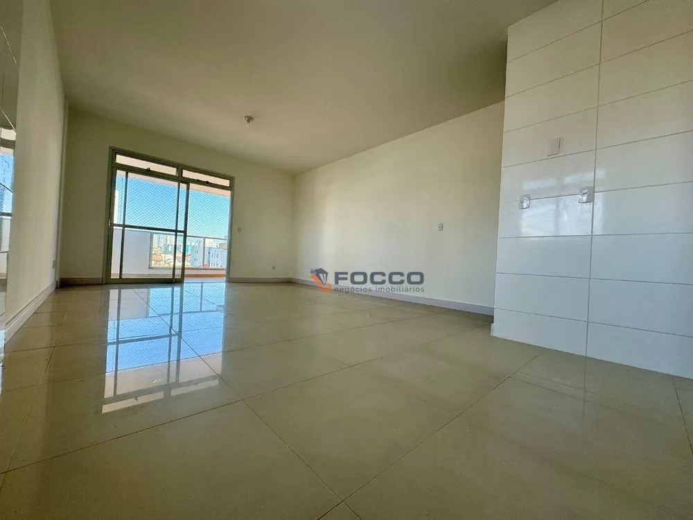 Apartamento, 3 quartos, 112 m² - Foto 2