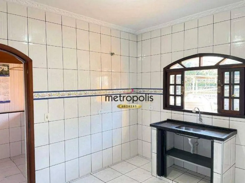 Sobrado, 4 quartos, 242 m² - Foto 2